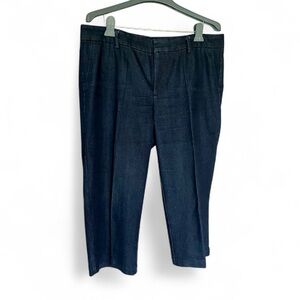 Dockers Women’s Size 16 Dark Wash Denim Jeans Capri Pants
